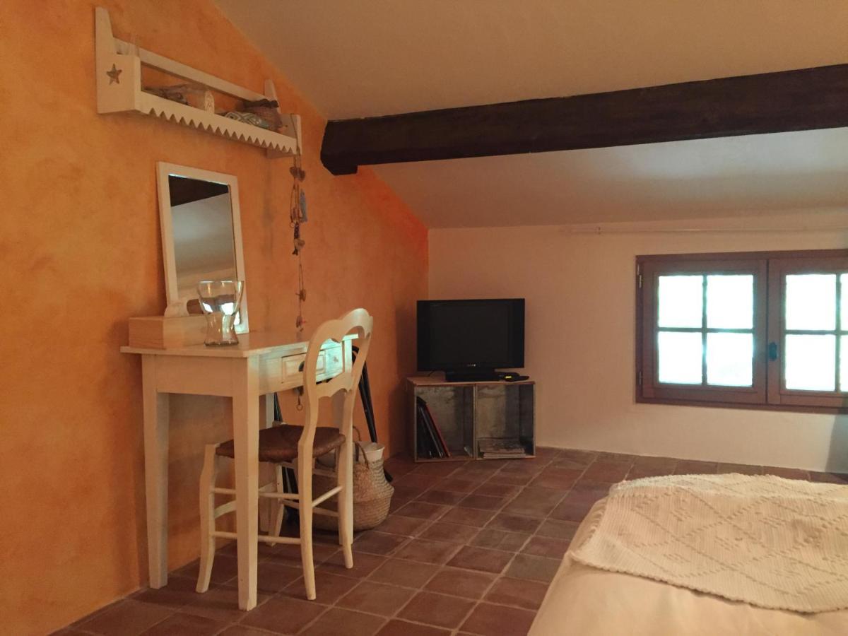 La Petite Sardine Bed and Breakfast Lirac Εξωτερικό φωτογραφία