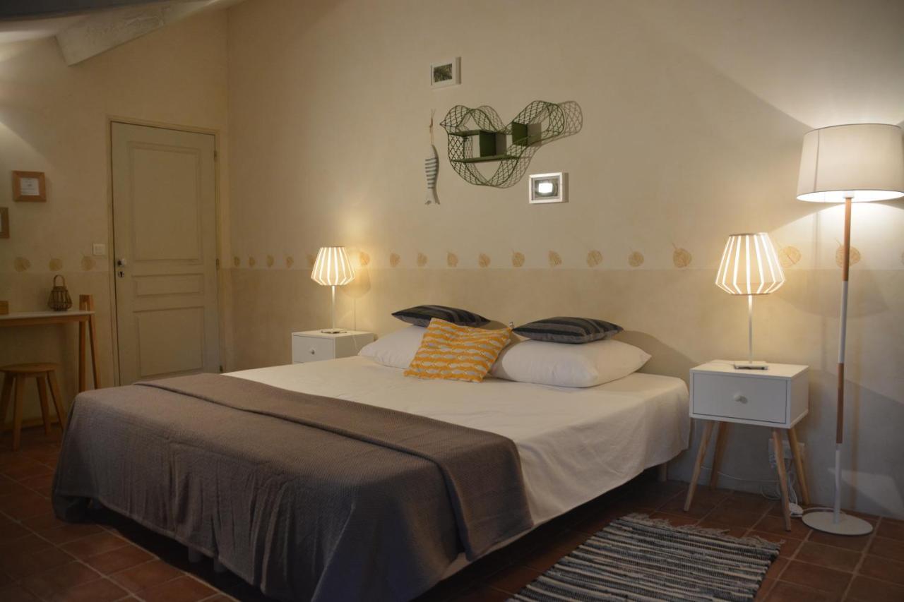 La Petite Sardine Bed and Breakfast Lirac Εξωτερικό φωτογραφία