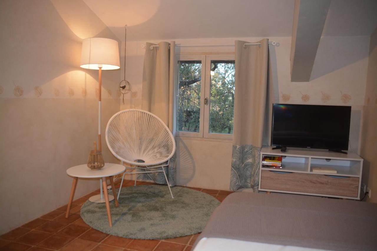 La Petite Sardine Bed and Breakfast Lirac Εξωτερικό φωτογραφία